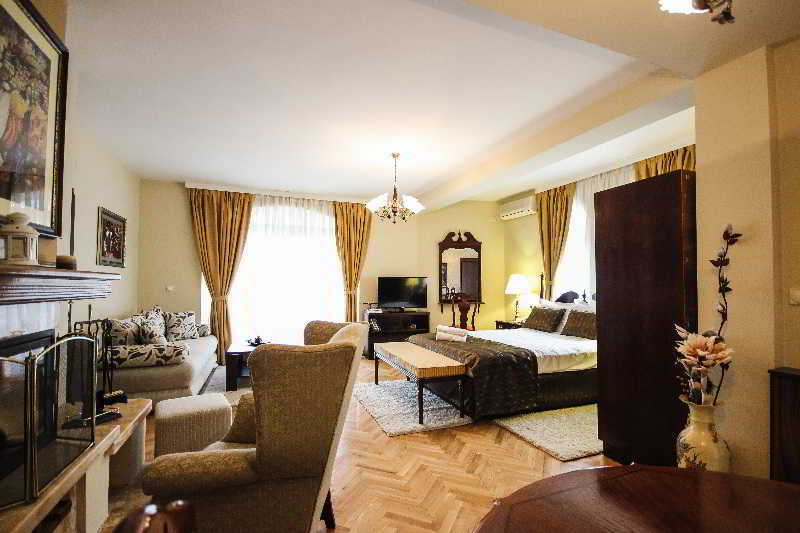 Hotel Villa Ragusa Скопье Экстерьер фото